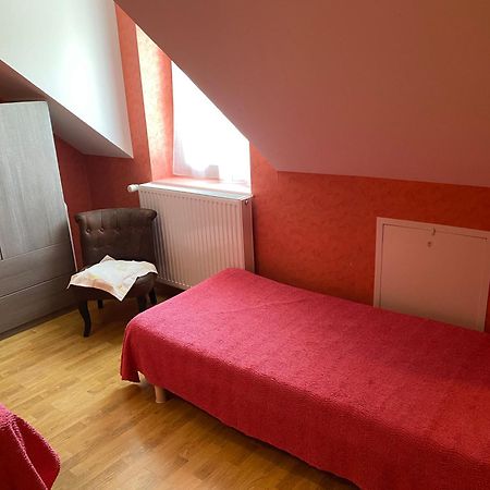 Moitron-sur-Sarthe Le Petitepinay B&B 외부 사진