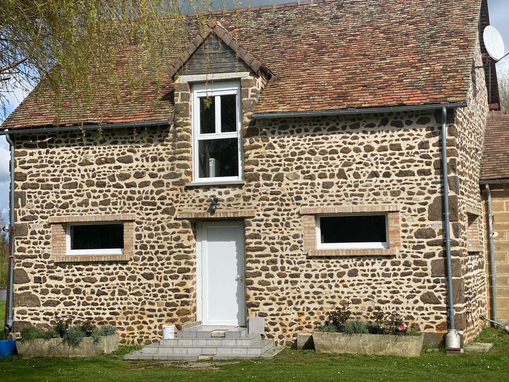 Moitron-sur-Sarthe Le Petitepinay B&B 외부 사진