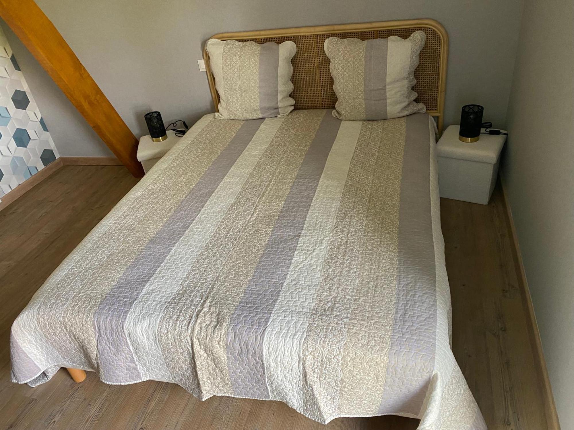 Moitron-sur-Sarthe Le Petitepinay B&B 외부 사진